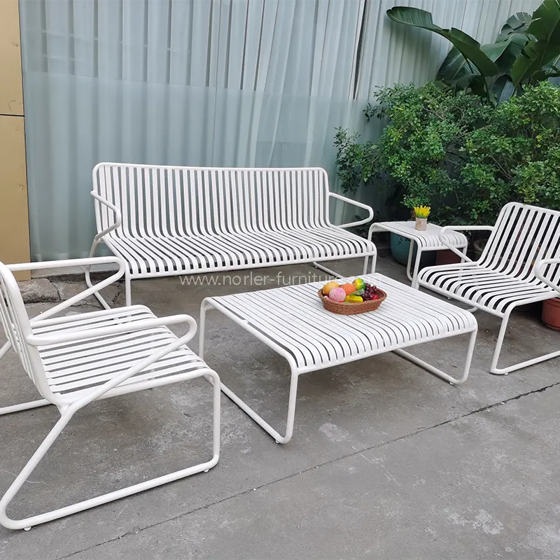 Μπορούν οι καναπέδες εξωτερικού χώρου να παραμείνουν έξω το χειμώνα; Μπορούν οι καναπέδες εξωτερικού χώρου να παραμείνουν έξω το χειμώνα;